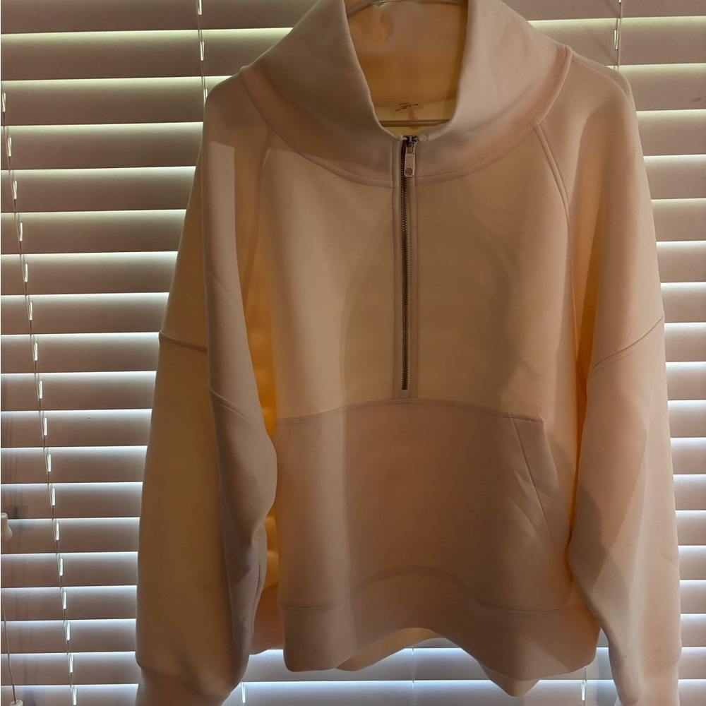 CALIA by Carrie Underwood Cream Sweater